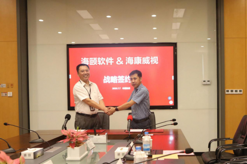 海？？底鹆比松褪遣酃布醚锓鸷